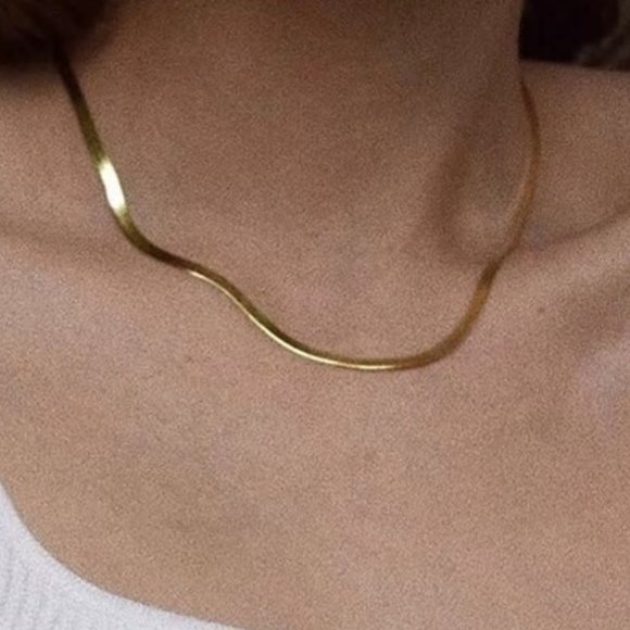 Jewelry New 18k Gold Plated Flat Herringbone Necklace Poshmark